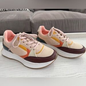 Catherine Maladrino Dusty Rose Tan Platform Sneakers Size 8